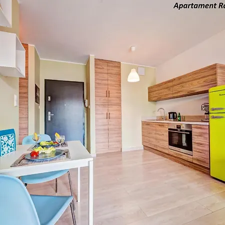 Homely Place Koziolki - Stary Rynek - Parking Apartment