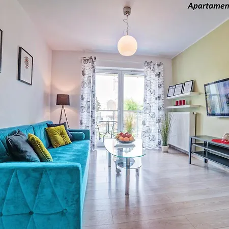 Homely Place Koziolki - Stary Rynek - Parking Apartment