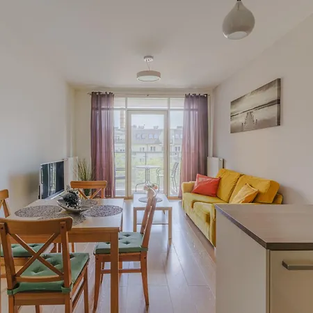 Homely Place Koziolki - Stary Rynek - Parking Apartment
